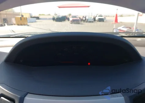 2009 Toyota Yaris z USA, uszkodzony, nr VIN JTDKT903295256235